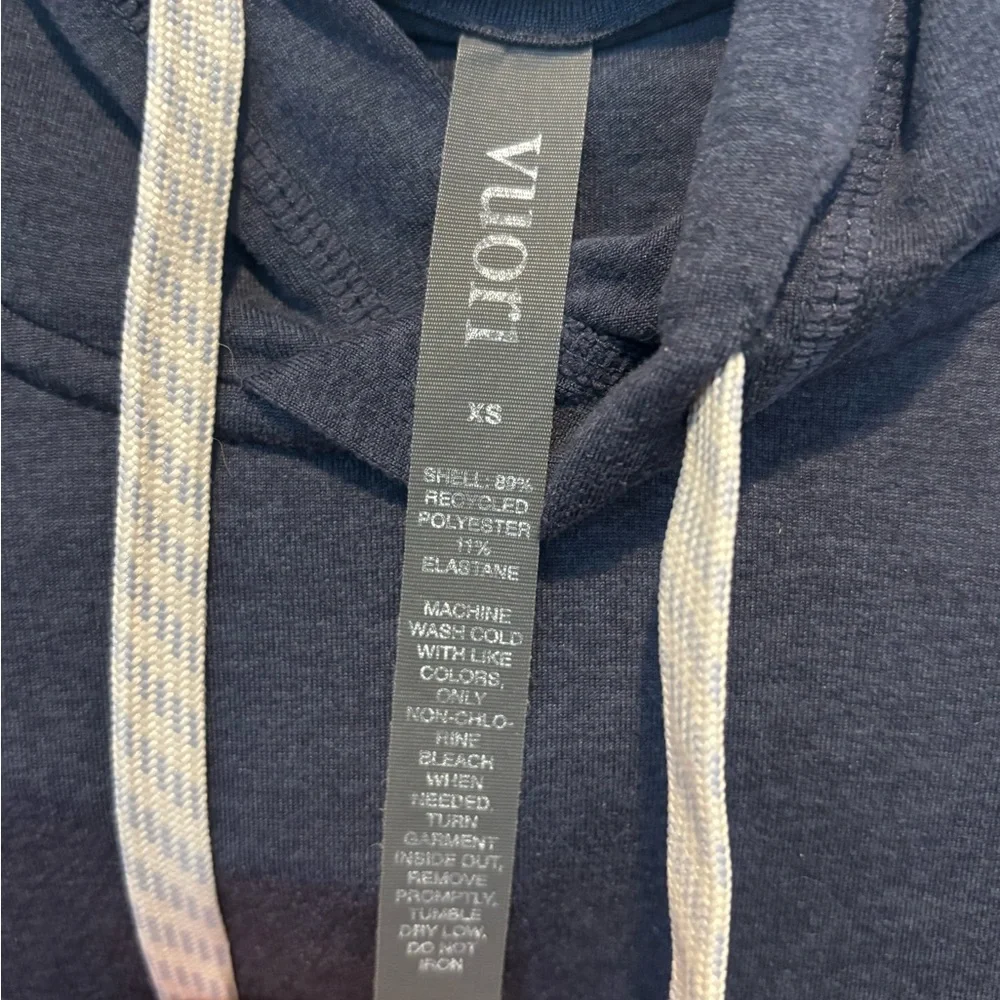 Vuori Navy Cropped Dreamknit Hoodie XS EUC - Picture 4 of 4